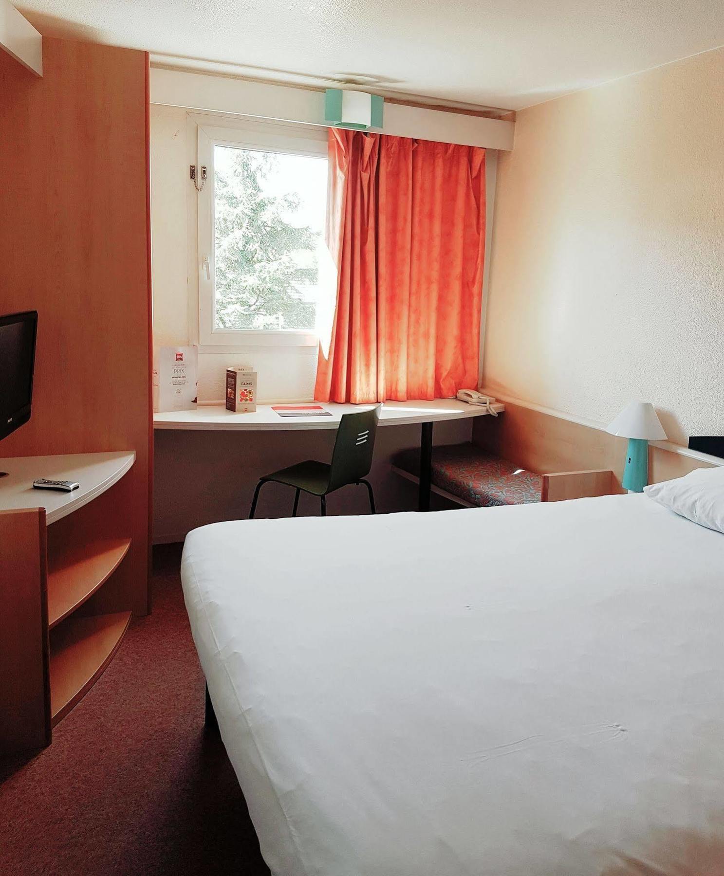Ibis Archamps Porte De Geneve Екстериор снимка