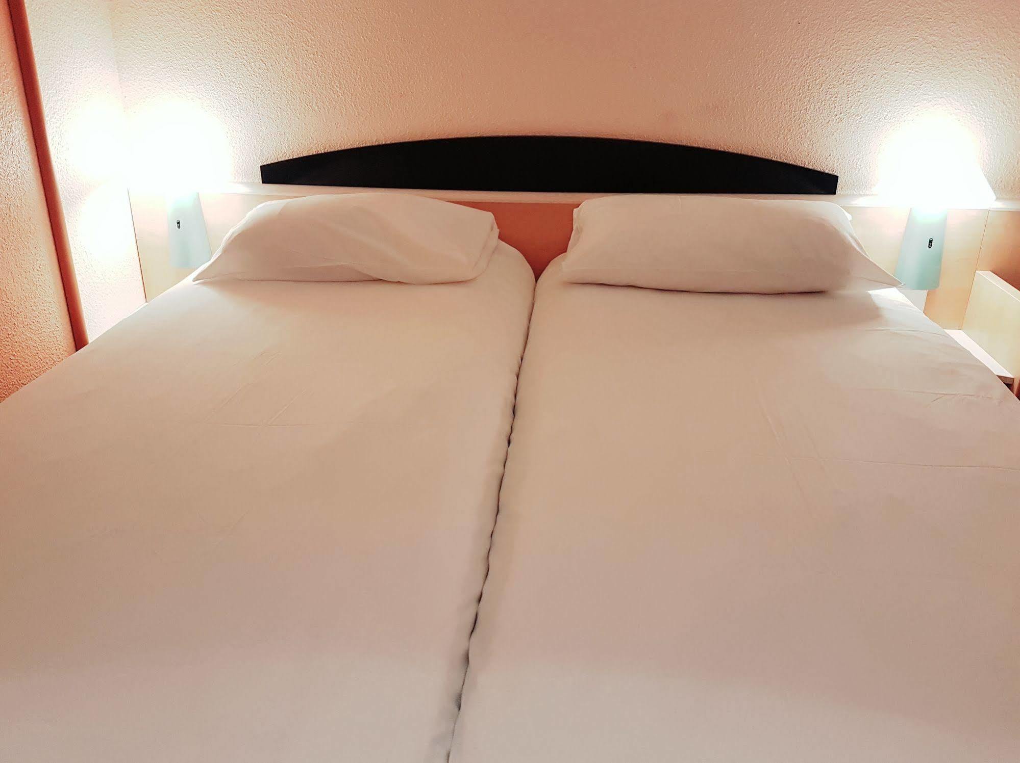 Ibis Archamps Porte De Geneve Екстериор снимка